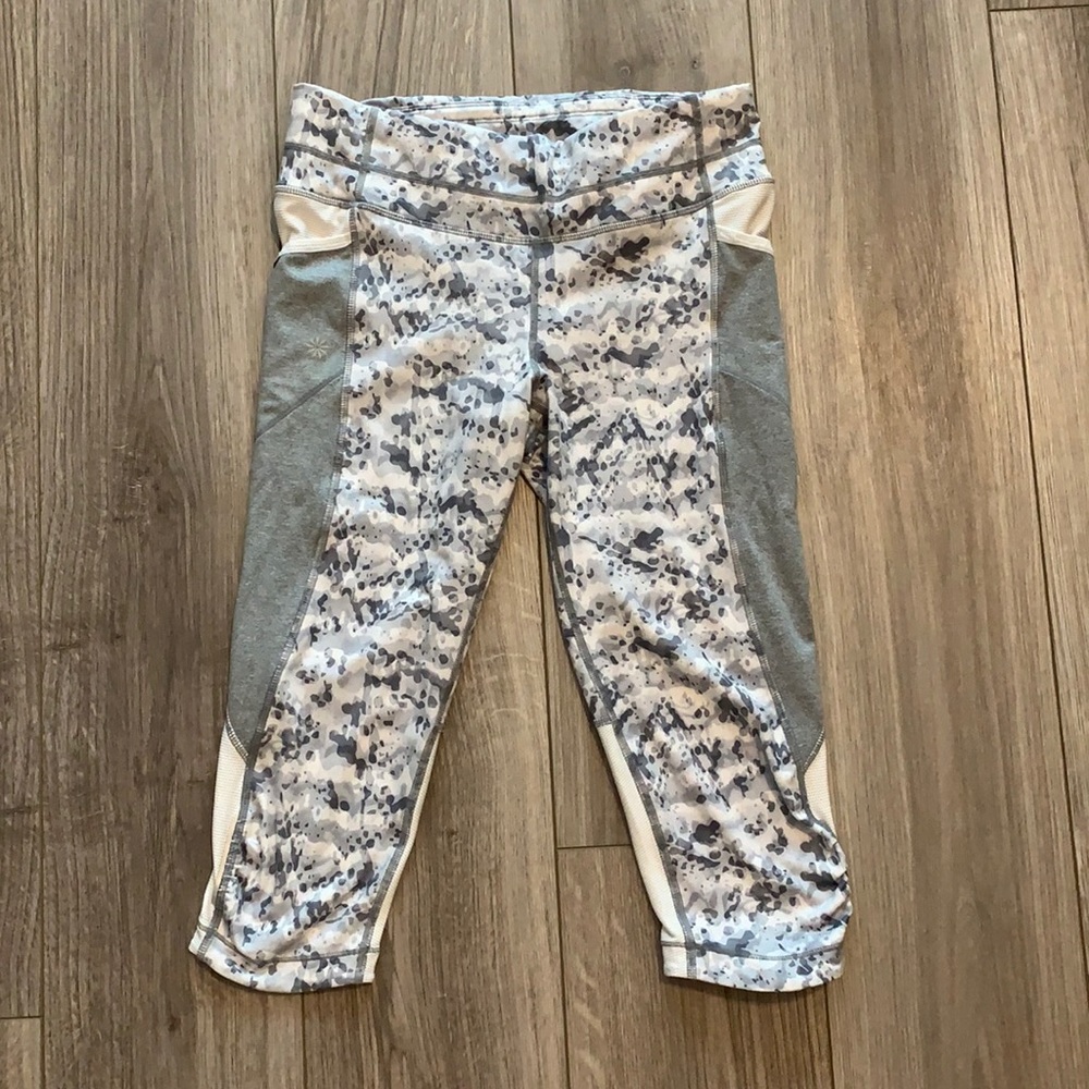 Athleta Gray And White Patterned Capris - image 1
